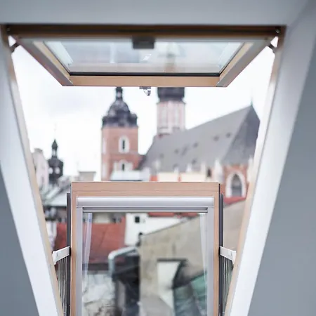 Unique Design Loft In Middle Of Centre Of Old Town With Netflix Apartment *