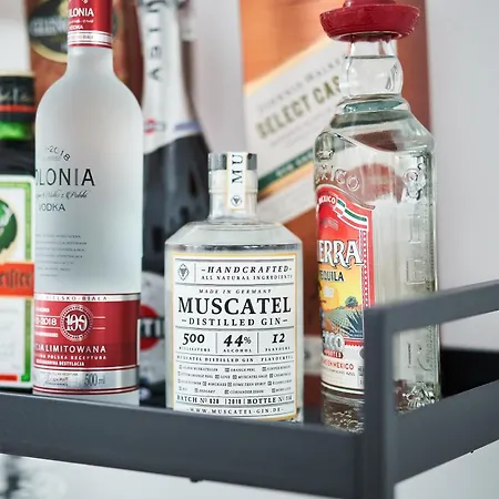 Unique Design Loft In Middle Of Centre Of Old Town With Netflix Apartamento